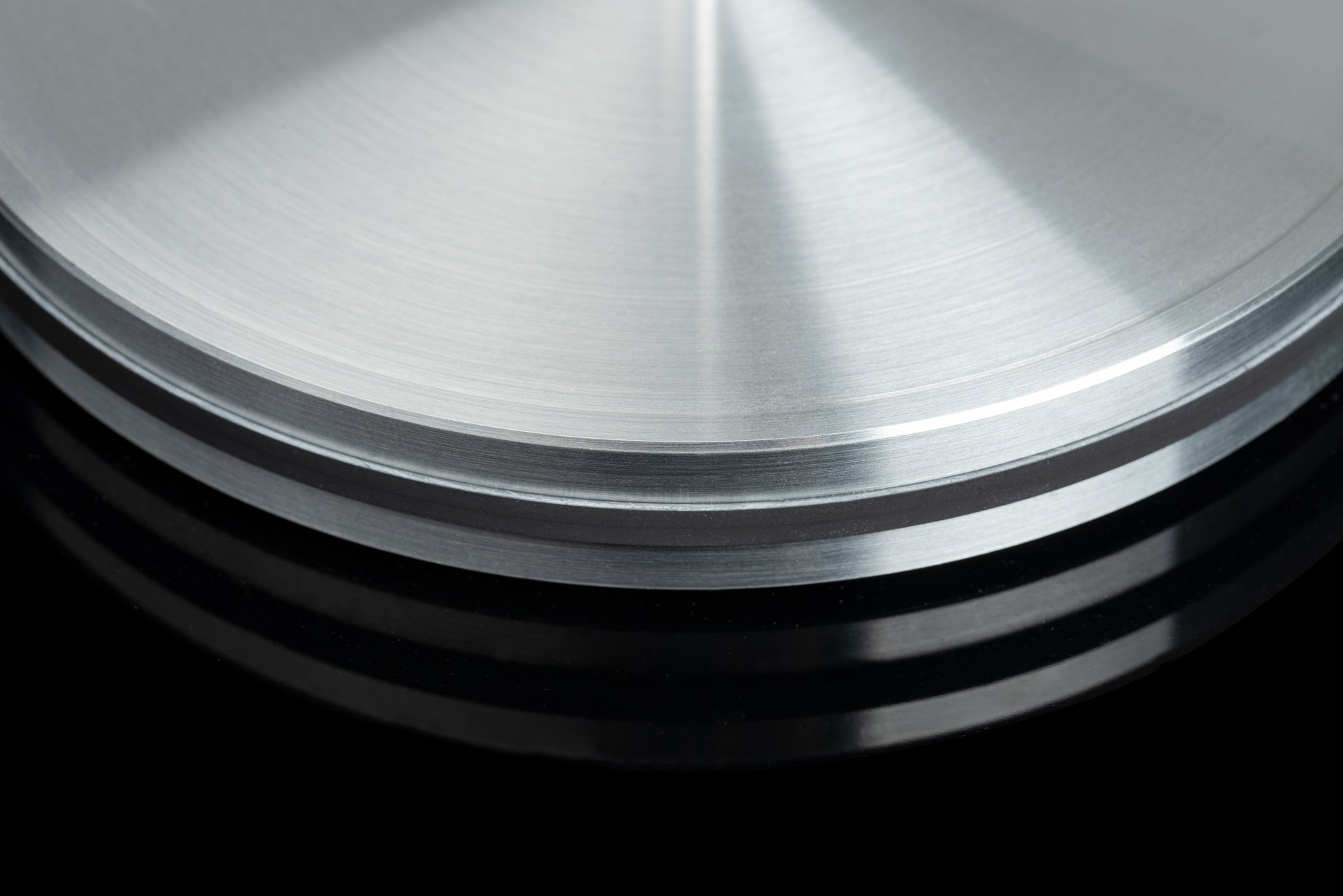 Pro-Ject Aluminium-Subteller Debut