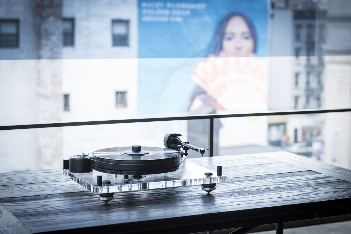 Pro-Ject PerspeX SB