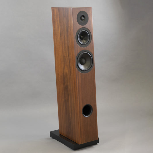 Davis Acoustics Courbet Nr.7